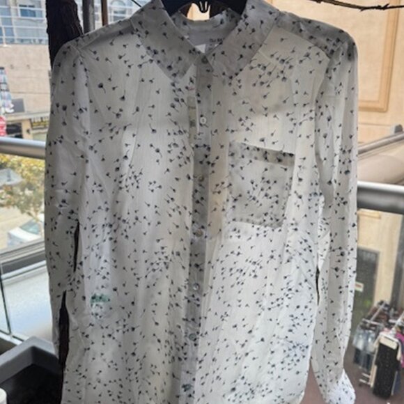 NWT Versona Collared Button Up Shirt with Roll Up Sleeves - Picture 1 of 7